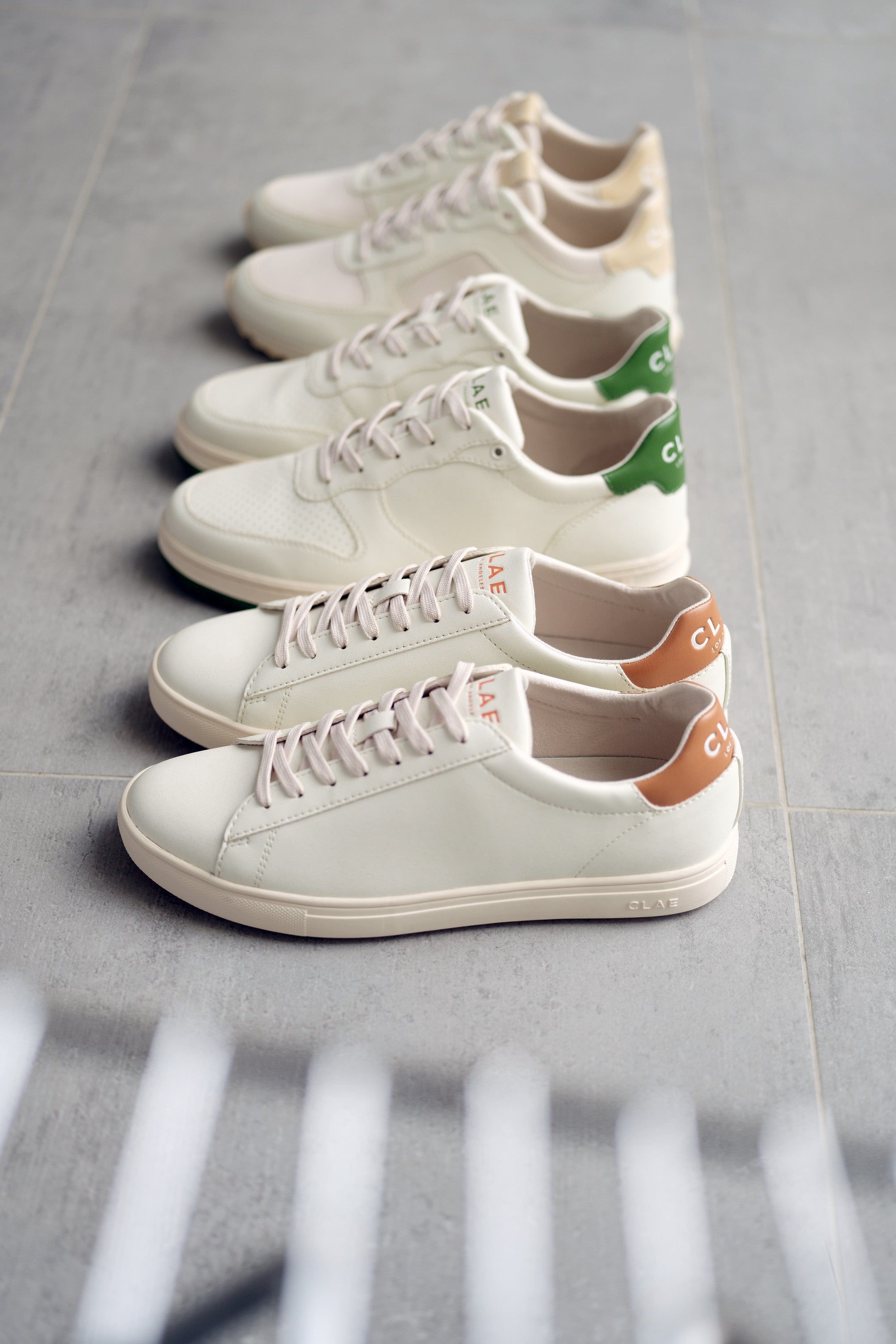 BRADLEY APPLE - CLAE